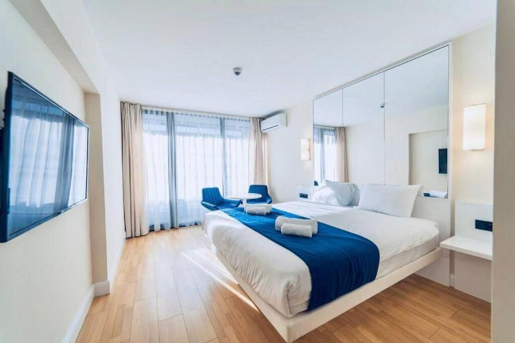 Best House Orbi City Aparthotel Batoemi Buitenkant foto