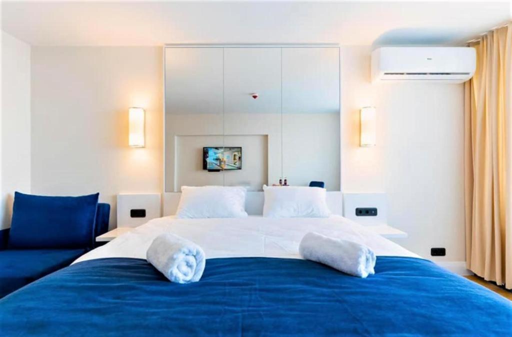 Best House Orbi City Aparthotel Batoemi Buitenkant foto